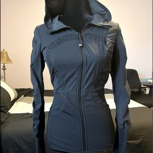 Lululemon Dance Studio Jacket Size 6